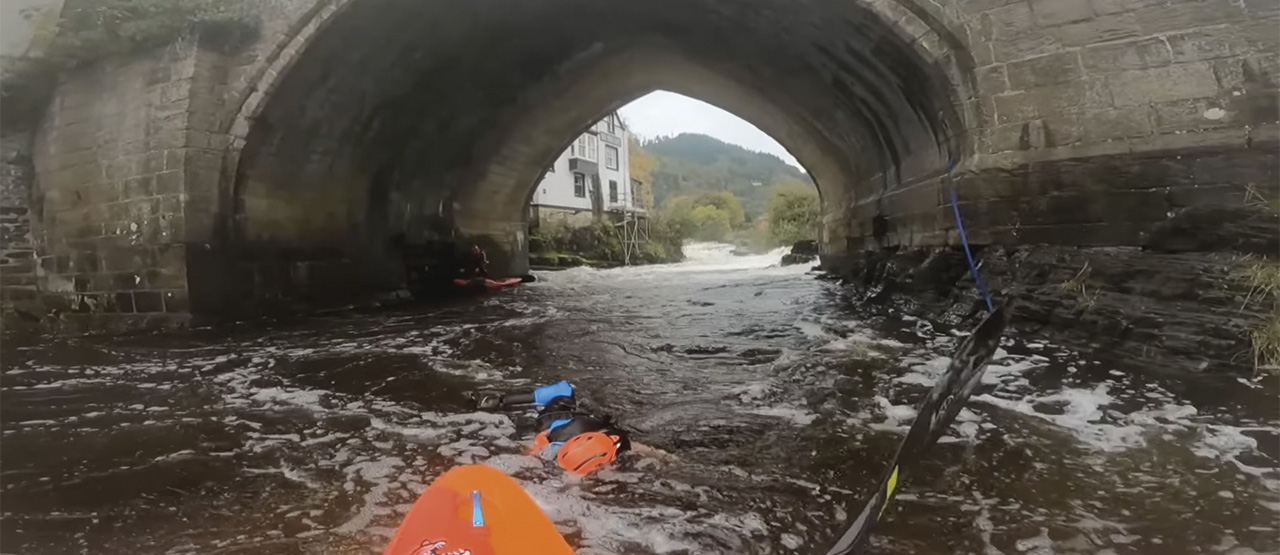 Dee white water rescue