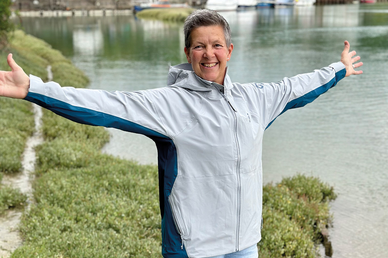 Mustang Survival Women's Callan waterproof jacket
