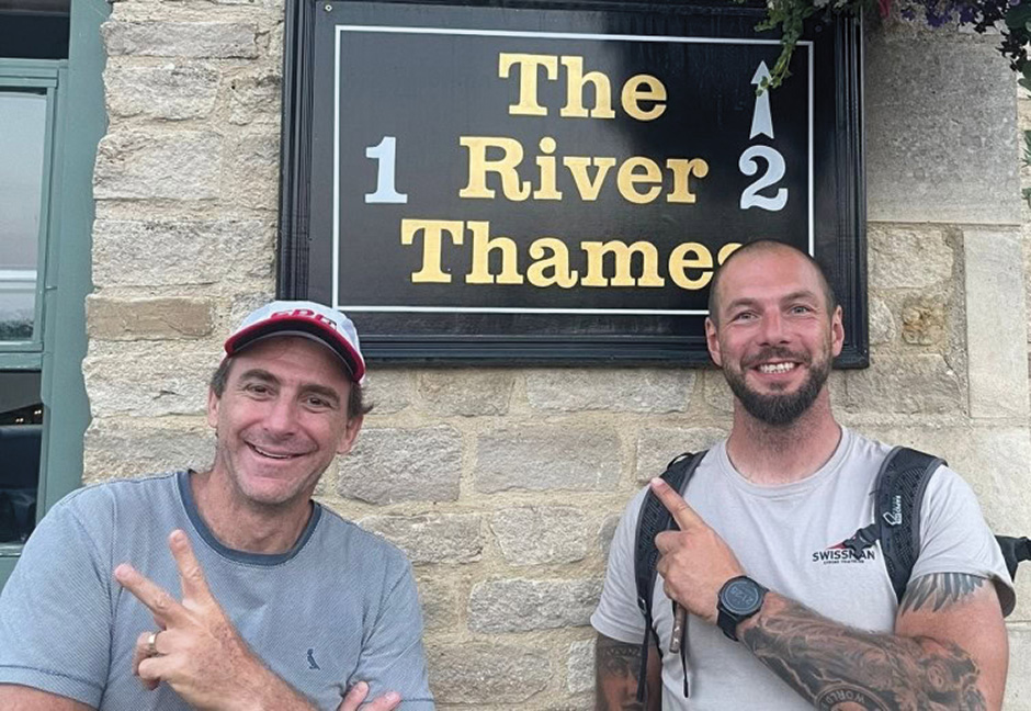 Kayaker makes London Locks world record attempt