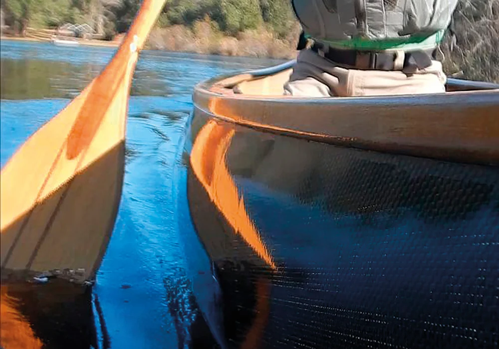 Clean entry with little or no splash