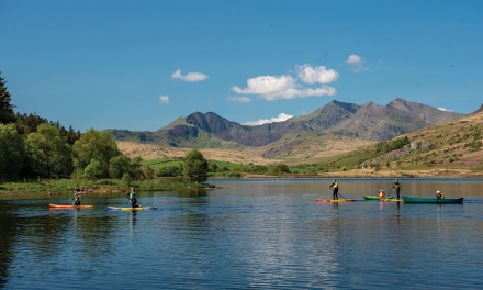 Five UK Winter paddles with pitstops – Feb 2026 issue